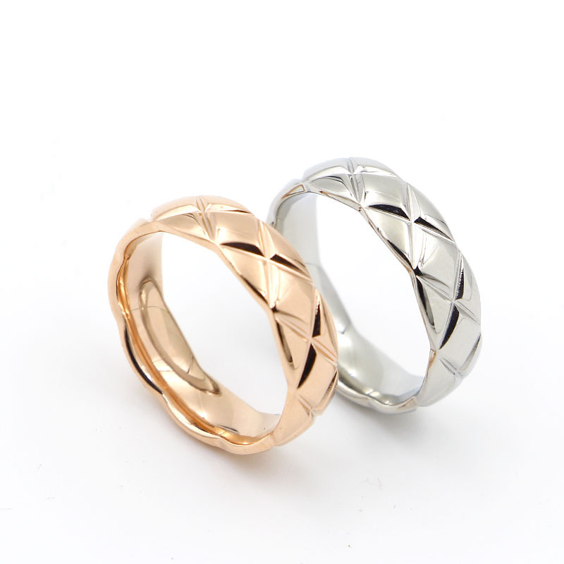 316L Stainless Steel Band Rings fashion Cross cut mesh for woman man lover rings 18K Gold-color and rose Jewelry Bijoux no have any logo