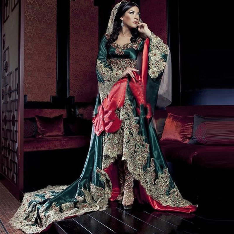 India Saudi Arabian robe Long Sleeves Sweetheart Evening Dresses Hunter Green With Lace Appliques Muslim Evening Gowns