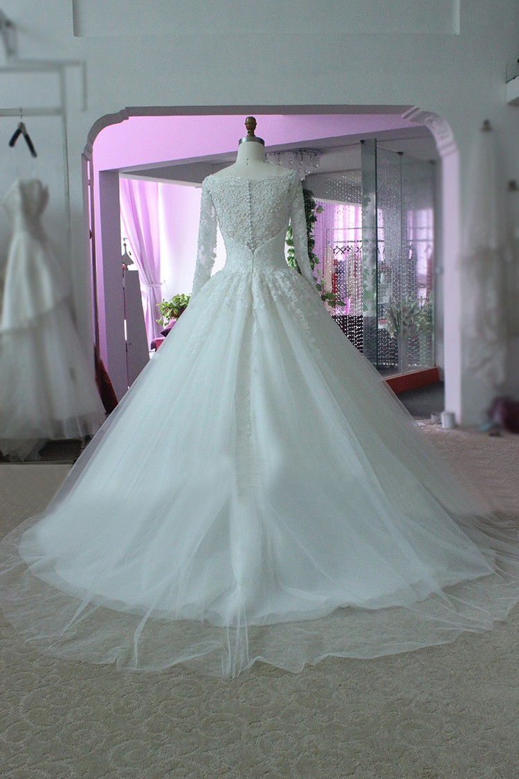 White Ivory Plus Size Wedding Dress Illusion Long Sleeve Sheer Neck Beaded Lace Applique Muslim Vestido De Noiva Ball Gown Real Photo
