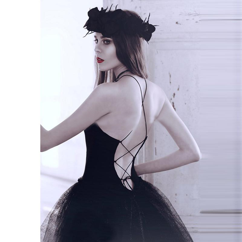 Vintage 2017 Black Satin And Tulle A-line Wedding Dresses Gothic Sexy Criss Cross Back Long Bridal Gowns Custom Made China EN10310