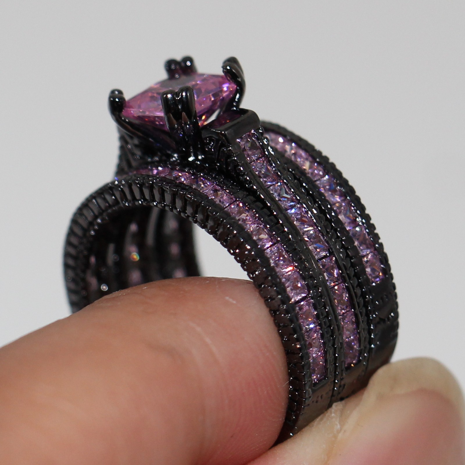 Wholesale Handmade Vintage Jewelry 14kt Black Gold Filled Princess Cut Pink Sapphire Prong Gemstones CZ 3 IN 1 Women Wedding Band Ring set