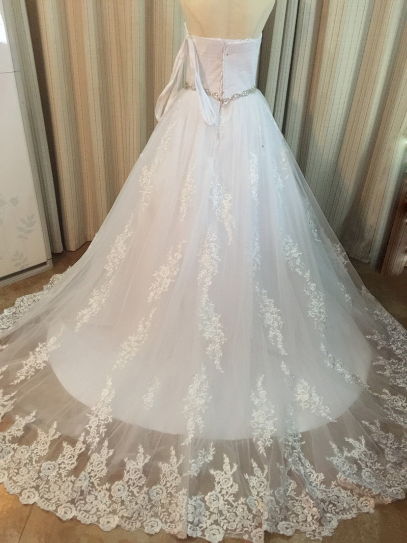 2017 Sexy Elegant Lace Crystal Ball Gown Wedding Dresses With Appliques Plus Size Bridal Gowns Vestido De Novia BW05