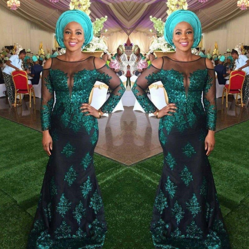 Dark Green African Prom Dresses Sheer Neck Lace Appliques Off Shoulder Evening Gowns Illusion Ling Sleeves Mermaid Arabic Formal Party Dress, Champagne
Dark Green African Prom Dresses Sheer Neck Lace Appliques Off Shoulder Evening Gowns Illusion Ling Sleeves Mermaid Arabic Formal Party Dress, Champagne