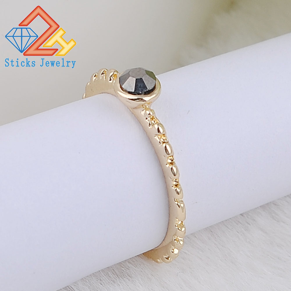 New Ladies Single Ring Alloy Ring 100% Green Material 1pcs / lot Large drop in shipping
New Ladies Single Ring Alloy Ring 100% Green Material 1pcs / lot Large drop in shipping