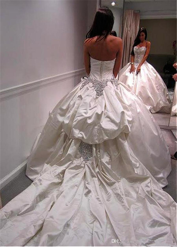 Amazing Crystal Ball Gown Gowns Sweetheart Satin Wedding Dresses Vestido De Noiva Lace-Up Rhinestones Bridal Dress Custom Made 0510