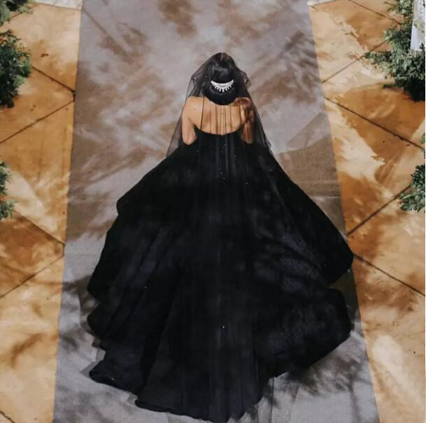 Latest 2020 Black Gothic Wedding Dresses Sweetheart Neck Beaded Puffy A Line Vintage Quality Lace Bridal Gowns Plus Size Custom Made China