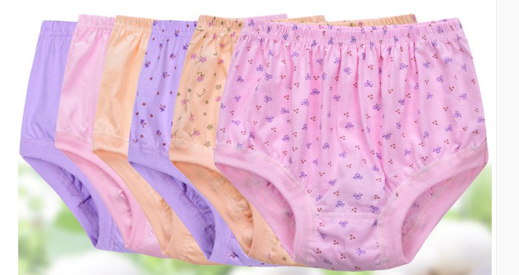 The elderly female cotton underwear mother cotton briefs tall waist loose shorts big yards, Pink
The elderly female cotton underwear mother cotton briefs tall waist loose shorts big yards, Pink