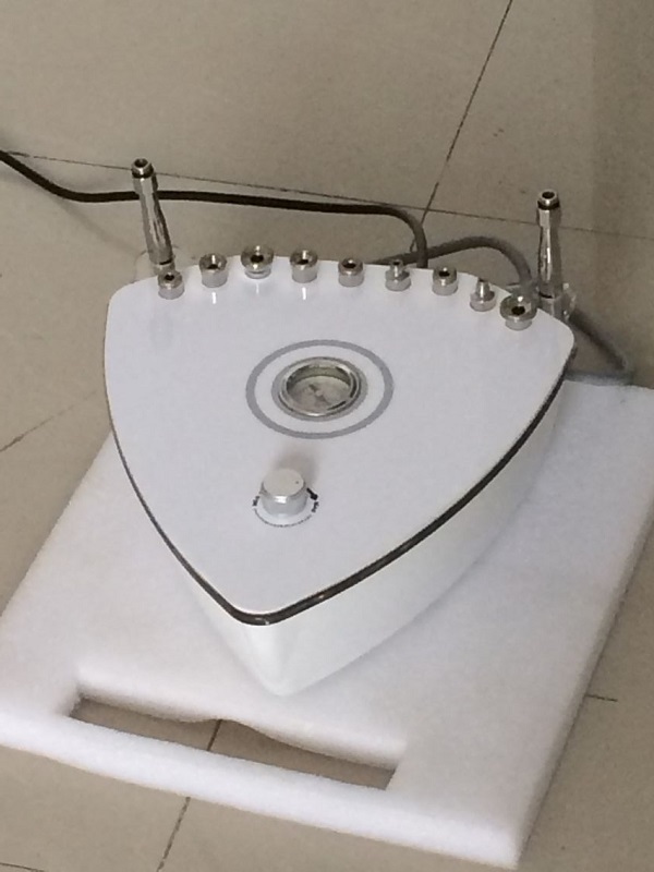 best professional Crystal dermabrasionSkin Rejuvenation and and Diamond dermabrasion face lift machine
best professional Crystal dermabrasionSkin Rejuvenation and and Diamond dermabrasion face lift machine