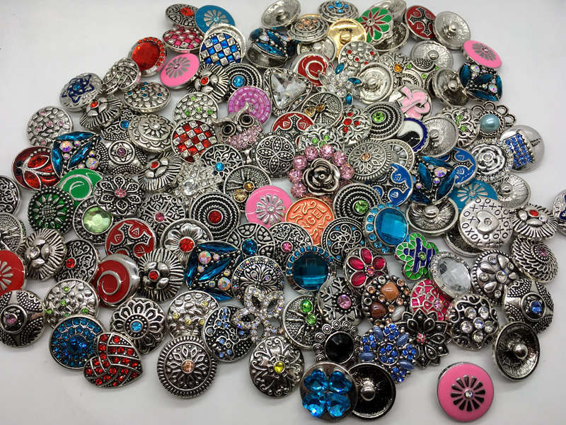 New 100pcs Lot assorted snaps buttons jewelry interchangeable 18mm chunk fashion diy charm work for ginger snaps Bracelet Earring