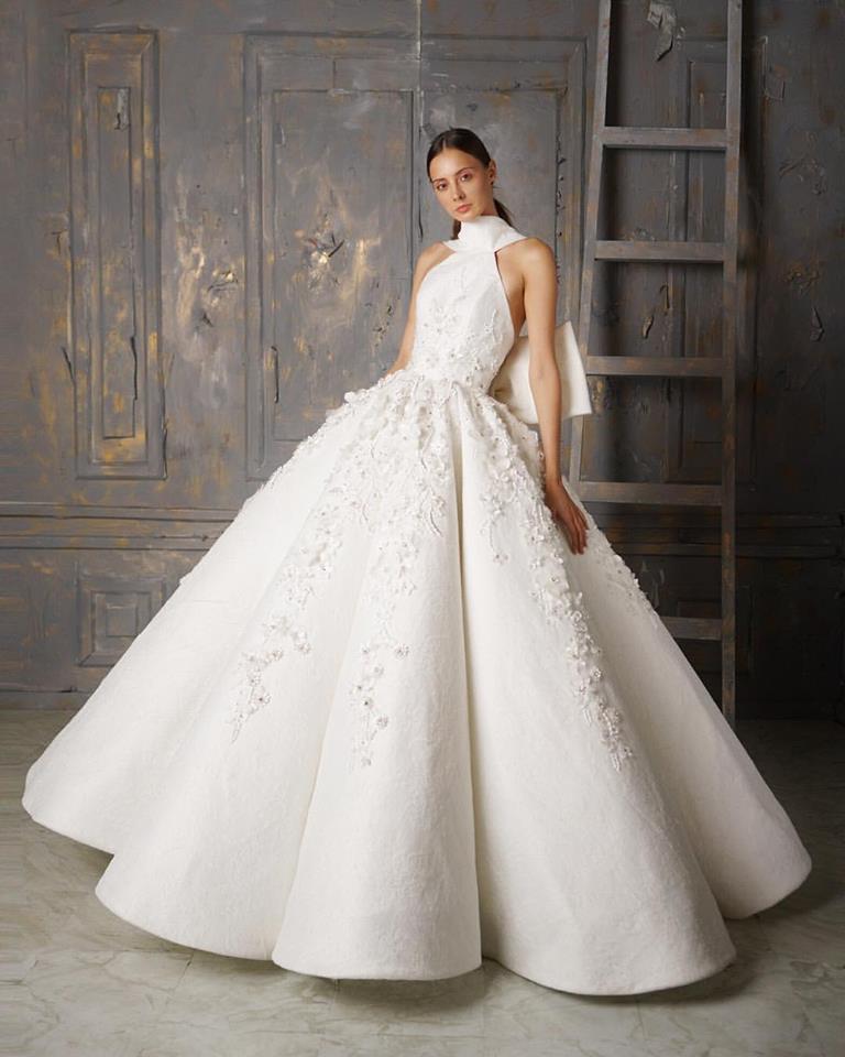 Fashion Lace Ball Gown Wedding Dresses Halter Neck Beaded Puffy Wedding Dress Appliques Satin Sweep Train Bridal Gowns, Silver
Fashion Lace Ball Gown Wedding Dresses Halter Neck Beaded Puffy Wedding Dress Appliques Satin Sweep Train Bridal Gowns, Silver
