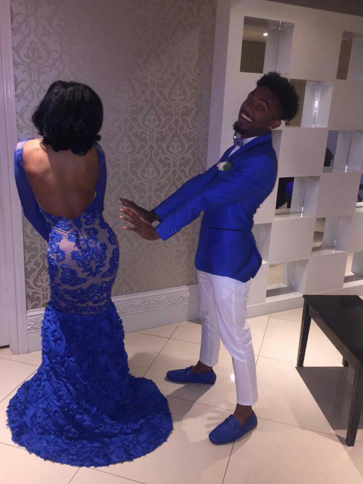 Backless 2k17 Royal Blue Lace Prom Evening Dresses Mermaid Bateau Illusion Long Sleeves Vestidos De Fiesta Celebrity Gowns Arabic