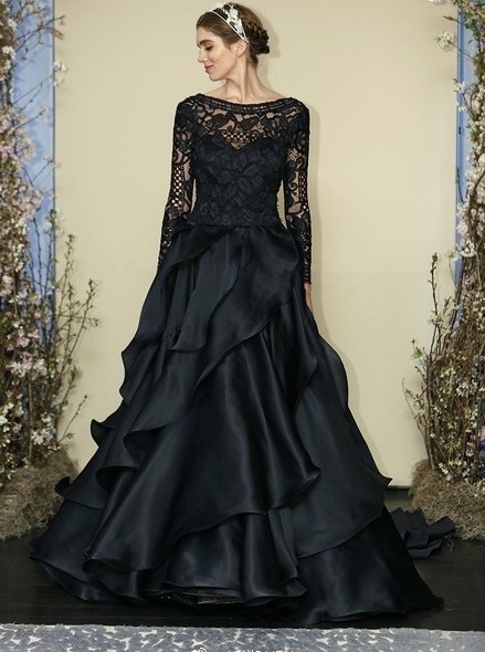 Gorgeous Black Prom Dreses Ball Gown Sweep Train Evening Dresses Scoop Lace Long Sleeves Zipper Back Runway Gowns, Royal blue
Gorgeous Black Prom Dreses Ball Gown Sweep Train Evening Dresses Scoop Lace Long Sleeves Zipper Back Runway Gowns, Royal blue
