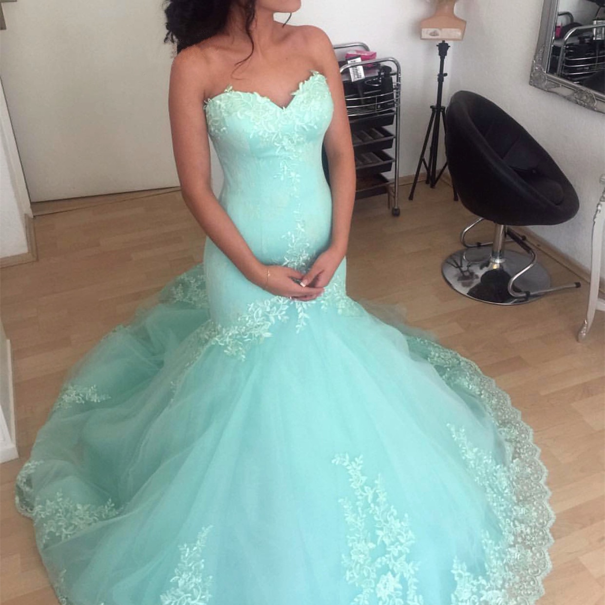 Mermaid Tulle Formal Prom Dress Sexy Sweetheart Lace-Applique Sleeveless Sweep Train Evening Gowns 2017 New Arrival Stunning Party Dresses, Dark red
Mermaid Tulle Formal Prom Dress Sexy Sweetheart Lace-Applique Sleeveless Sweep Train Evening Gowns 2017 New Arrival Stunning Party Dresses, Dark red