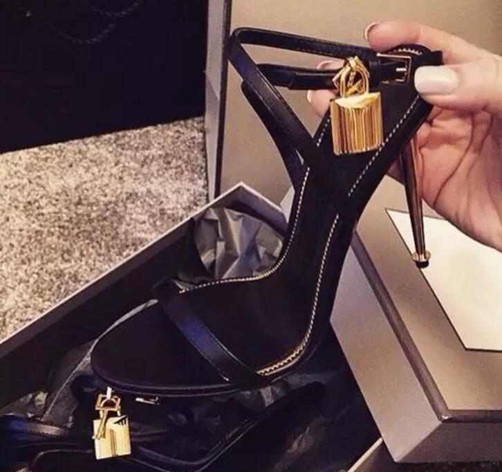 Lady High Heels Sandals Women Party shoes Gladiator Sandals Open Toe Sandal Fashion Metal Lock Sandals, Black
Lady High Heels Sandals Women Party shoes Gladiator Sandals Open Toe Sandal Fashion Metal Lock Sandals, Black