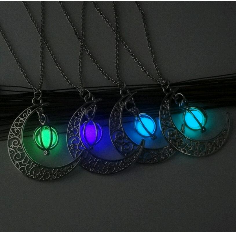 Glow Dark Stone Moon Pumpkin Cage Pendant Necklaces Halloween Hot Trends Luminous Beads Squash Necklace Christmas Jewelry for Men Women