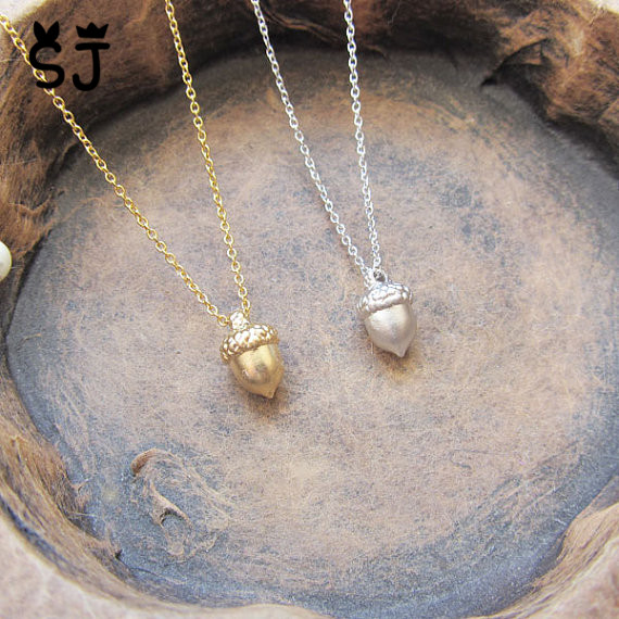 Wholesale-1PCS- N130 Tiny Acorn Necklace Cute Pinecone Necklace Minimal Pine Cone Necklace Small Cartoon Squirrel Nut Necklaces for Women