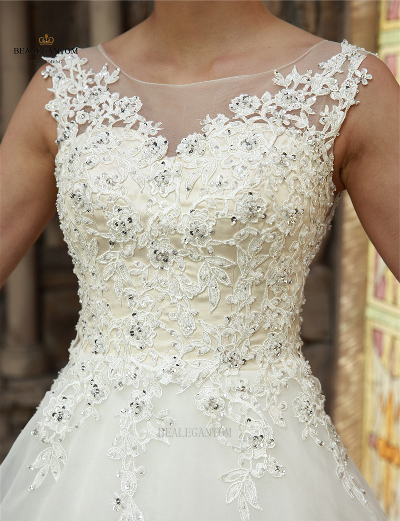 hot sale scoop lace ball gown wedding dresses appliques cheap vintage plus size bridal gowns bm23