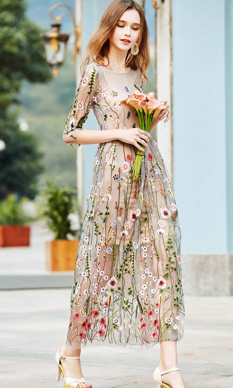 new Bohemia Party Dresses 2019 Gorgeous Half Sleeves Sheer Mesh Embroidery Long women Dresses Bohemian Brand Style Vestidos De Festa, Same as picture
new Bohemia Party Dresses 2019 Gorgeous Half Sleeves Sheer Mesh Embroidery Long women Dresses Bohemian Brand Style Vestidos De Festa, Same as picture