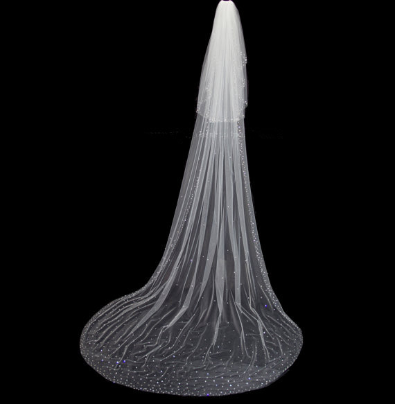 Two layer White Ivory Wedding Veil Crystal Cathedrarl Length Bridal Veils With Comb Rhinestones Edge, Champagne
Two layer White Ivory Wedding Veil Crystal Cathedrarl Length Bridal Veils With Comb Rhinestones Edge, Champagne