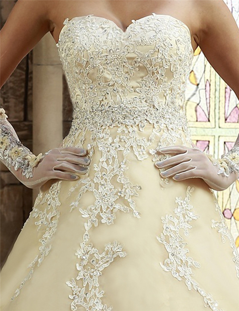 2017 Elegant Sweetheart Lace A-Line Wedding Dresses With Appliques Sequin Organza Plus Size Wedding Party Bridal Gowns Vestido De Novia BW03
