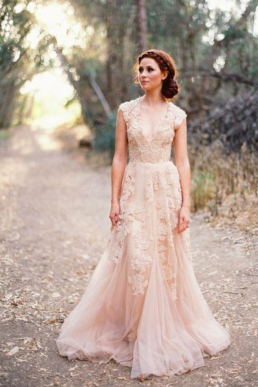 Vintage 2022 Lace Wedding Dresses Gowns Champagne Sweetheart Ruffles Cap Sleeve Deep V Neck Garden Reem Acra Bridal Gown