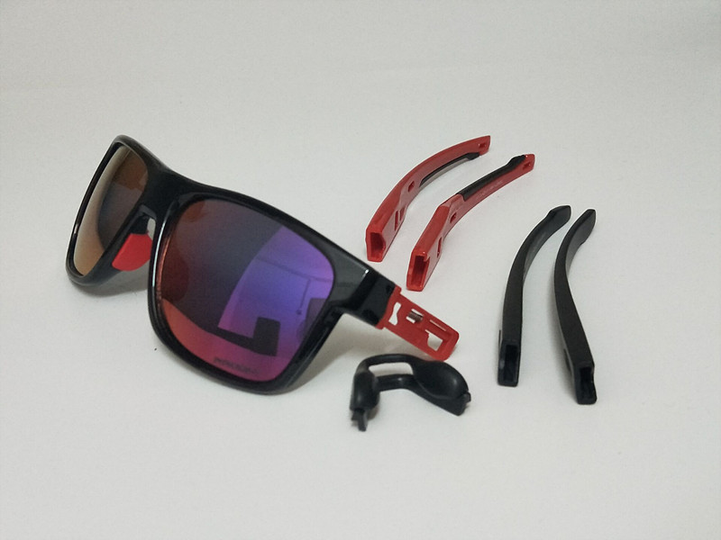 CROSSRANGE 9371 Polarized Sunglasses Men Sport Eyewear Driving Oculos De Sol Reflective Coating UV400 With box
CROSSRANGE 9371 Polarized Sunglasses Men Sport Eyewear Driving Oculos De Sol Reflective Coating UV400 With box