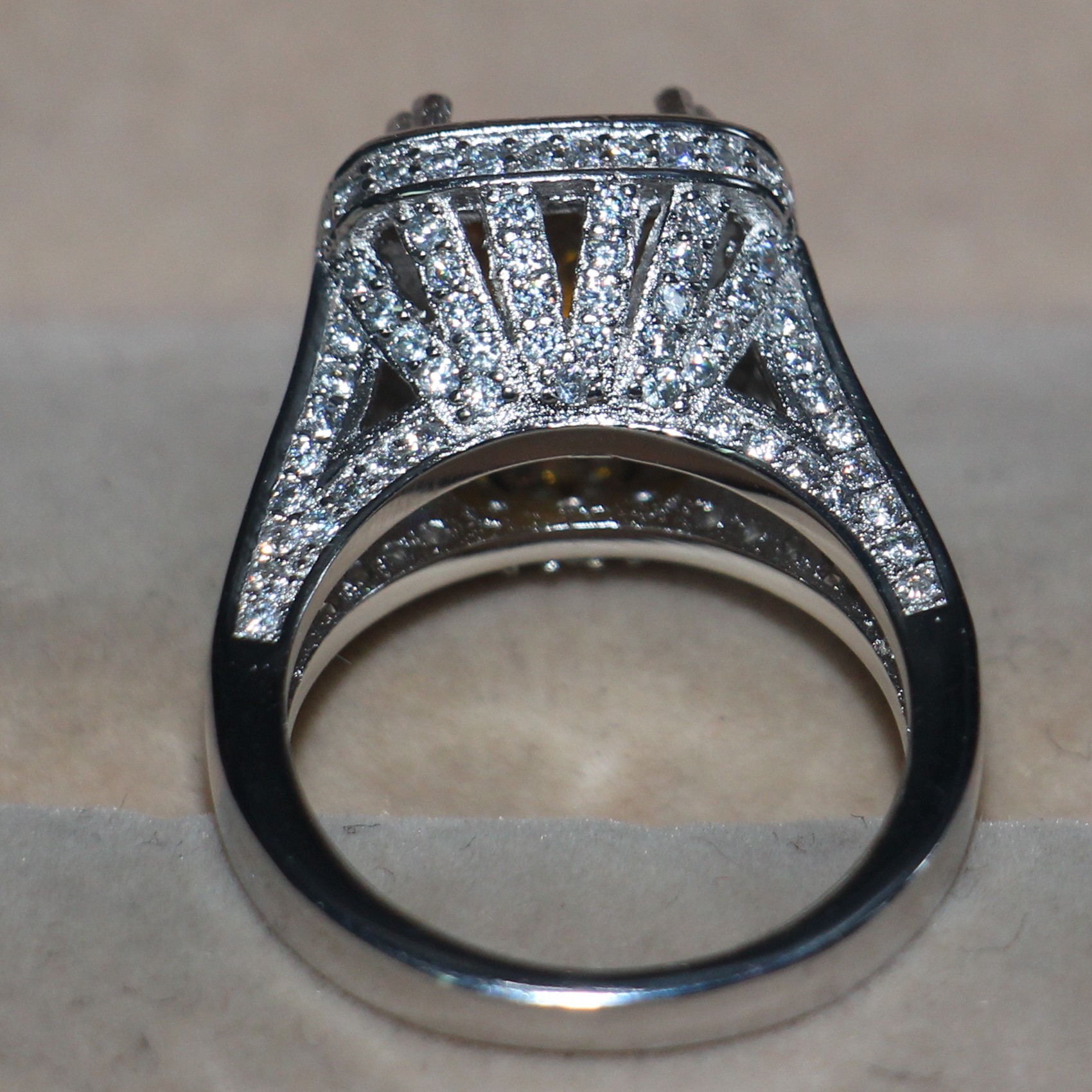 Victoria Wieck Luxury Fashion Jewelry choucong 14KT White Gold Filled Cushion Shape 10CT Yellow Topaz CZ Diamond Women Wedding Band Ring