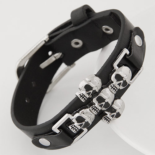 Retro Vintage Fashion Jewelry Skeleton Skull Cross Wrist Accessories Leather Men Belt Buckle Charm Bracelet Open Women Bangles For Lover, Golden;silver
Retro Vintage Fashion Jewelry Skeleton Skull Cross Wrist Accessories Leather Men Belt Buckle Charm Bracelet Open Women Bangles For Lover, Golden;silver