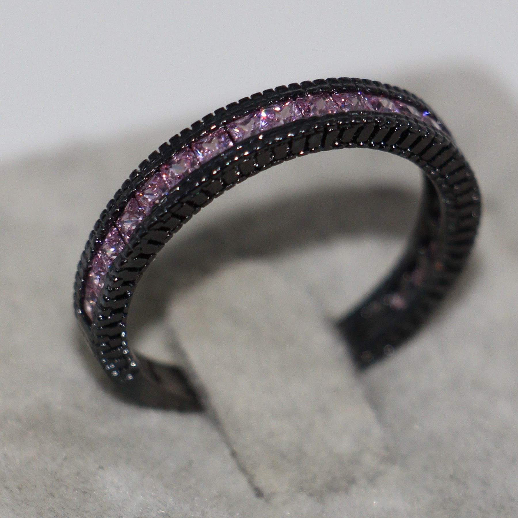 Wholesale Handmade Vintage Jewelry 14kt Black Gold Filled Princess Cut Pink Sapphire Prong Gemstones CZ 3 IN 1 Women Wedding Band Ring set