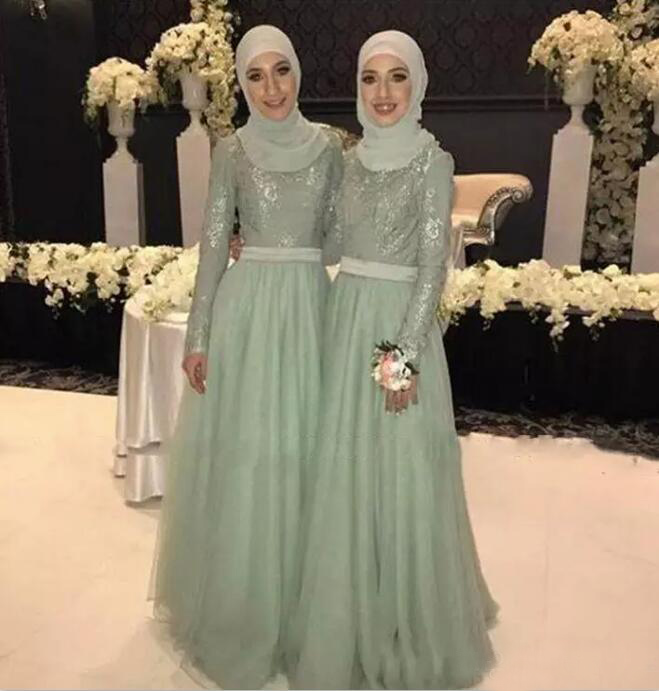 Elegant 2019 Muslim Bridesmaid Dresses Modest Jewel Neck Long Sleeves Green Lace And Tulle Arabic Dresses for Wedding Maid Of Honor Dresses