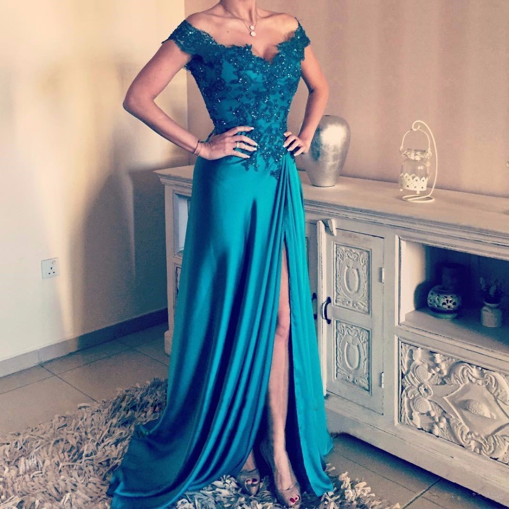 Emerald Green High Split Sexy Prom Dresses New Arrival Off The Shoulder A Line Vintage Lace Top Red Carpet Evening Gowns Ba4296