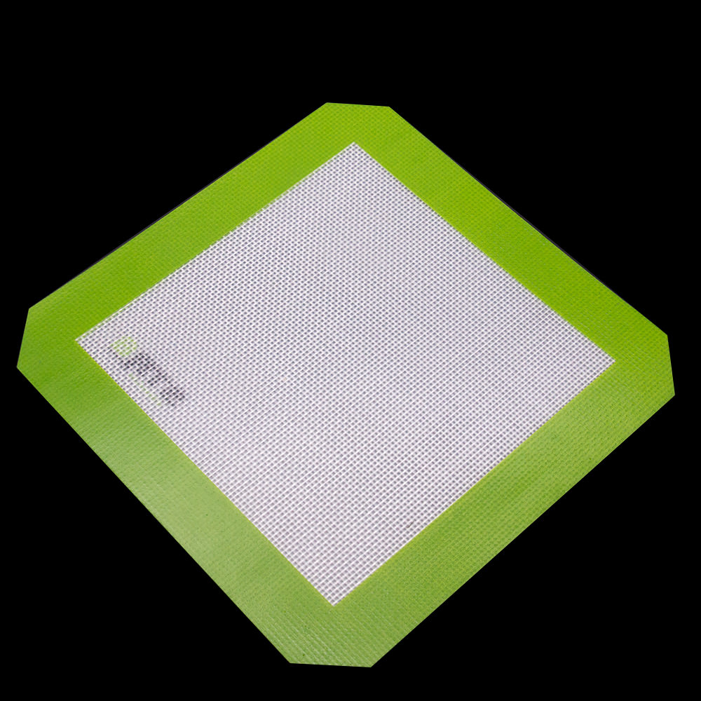 Non-Stick big Silicone Mat pad For Wax 20.3CM Baking Smoking Dab Oil Bake Dry Herb Pads
Non-Stick big Silicone Mat pad For Wax 20.3CM Baking Smoking Dab Oil Bake Dry Herb Pads