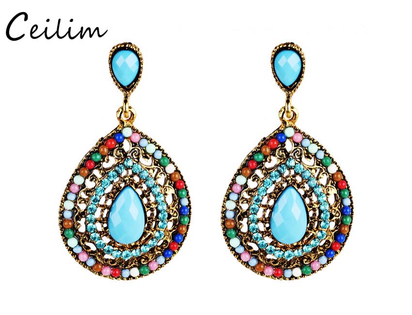 Vintage Bohemian Rhinestone Chandelier Earrings - Statement Water Drop Dangles with Crystals, Fashion Jewelry for Women
Vintage Bohemian Rhinestone Chandelier Earrings - Statement Water Drop Dangles with Crystals, Fashion Jewelry for Women