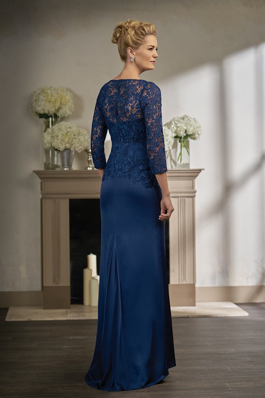 Navy Blue Lace Mother Of The Bride Dresses With Long Sleeves Jewel Neck Sheath Wedding Guest Dress Floor Length Mother Groom Gowns