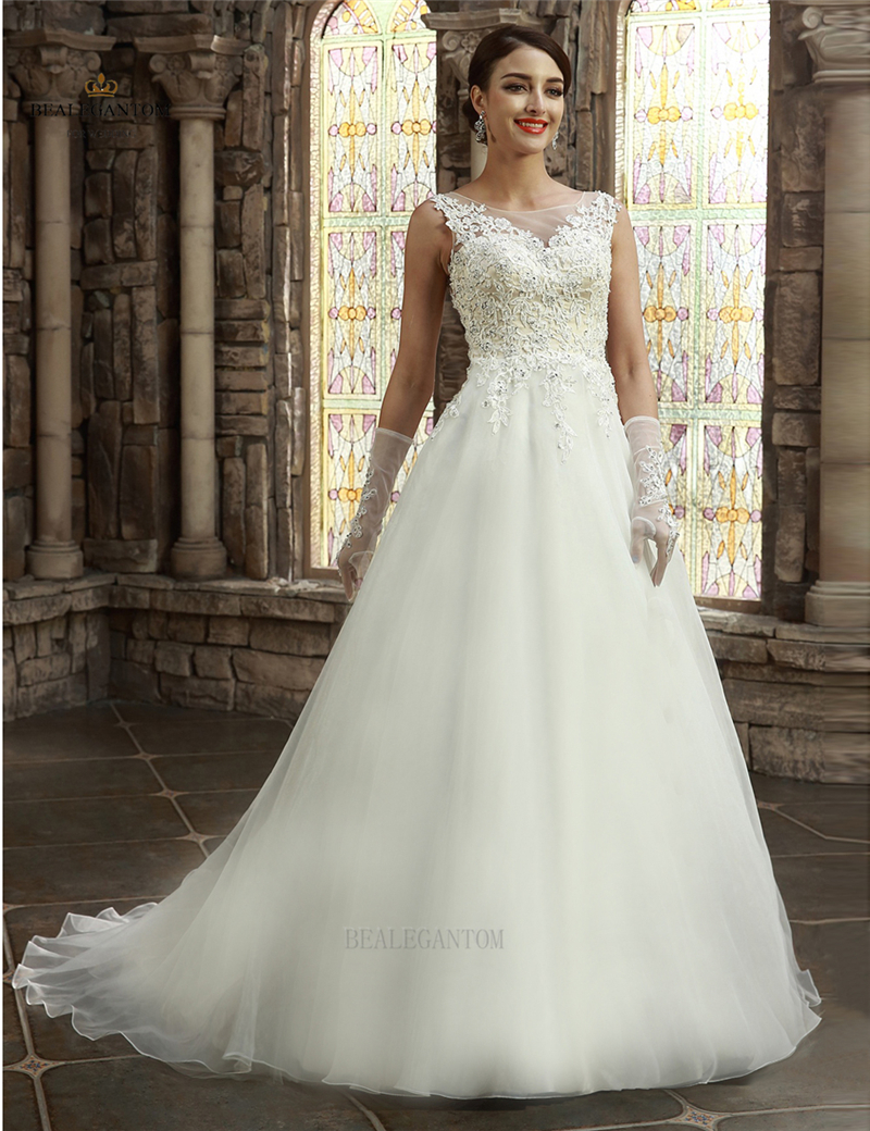 hot sale scoop lace ball gown wedding dresses appliques cheap vintage plus size bridal gowns bm23