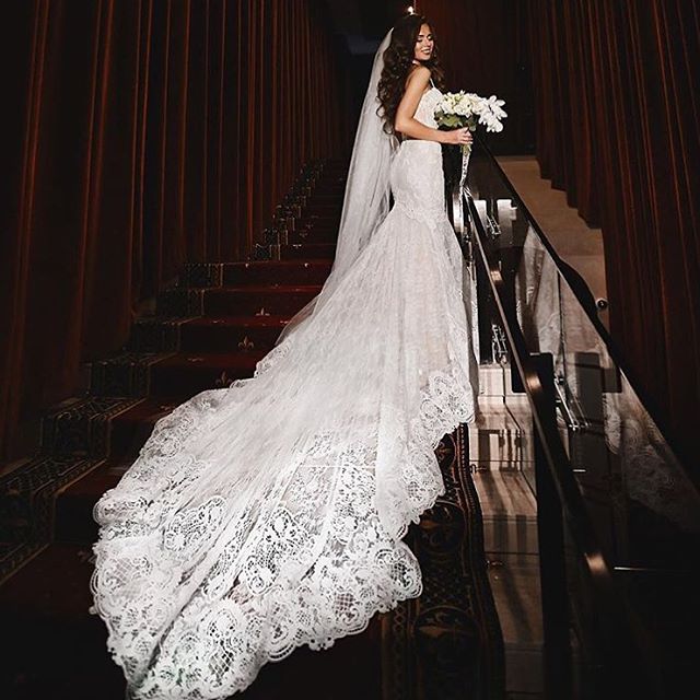 Lace Mermaid Wedding Dresses Spaghetti Straps Trumpet Appliqued Bridal Gowns Court Train Tulle Country Wedding Dress