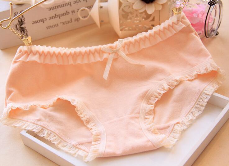 Good A++ Small fresh candy Women's Panties color lace edge cute underwears ladies underwear cotton women NP020