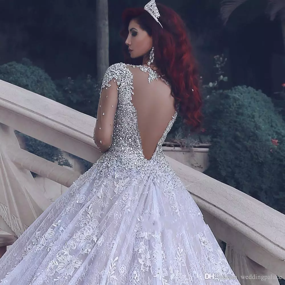 2020 Latest O-neck Long Sleeve Lace Wedding Dresses with Beaded Crystals Vestidos De Noiva Long Train Wedding Gowns Robe De Mariage