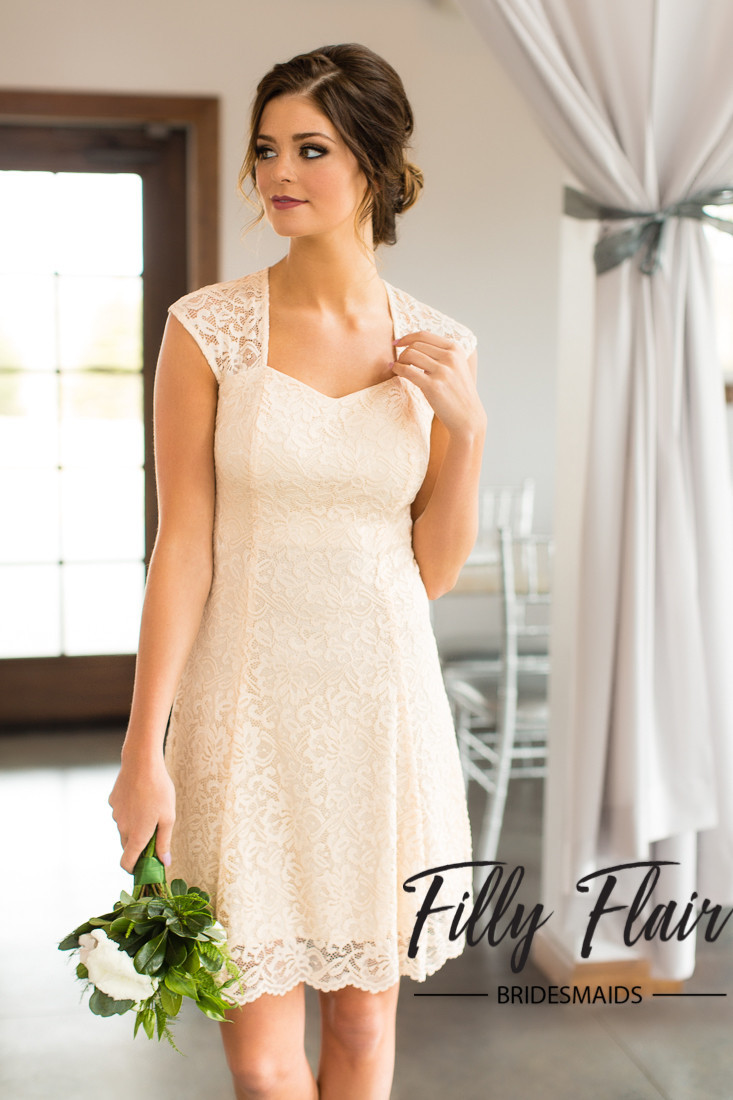 Country Style Short Bridesmaid Dresses 2020 Sweetheart Open Back Lace Bridesmaid Gowns Wedding Guest Dresses More Color Custom Made