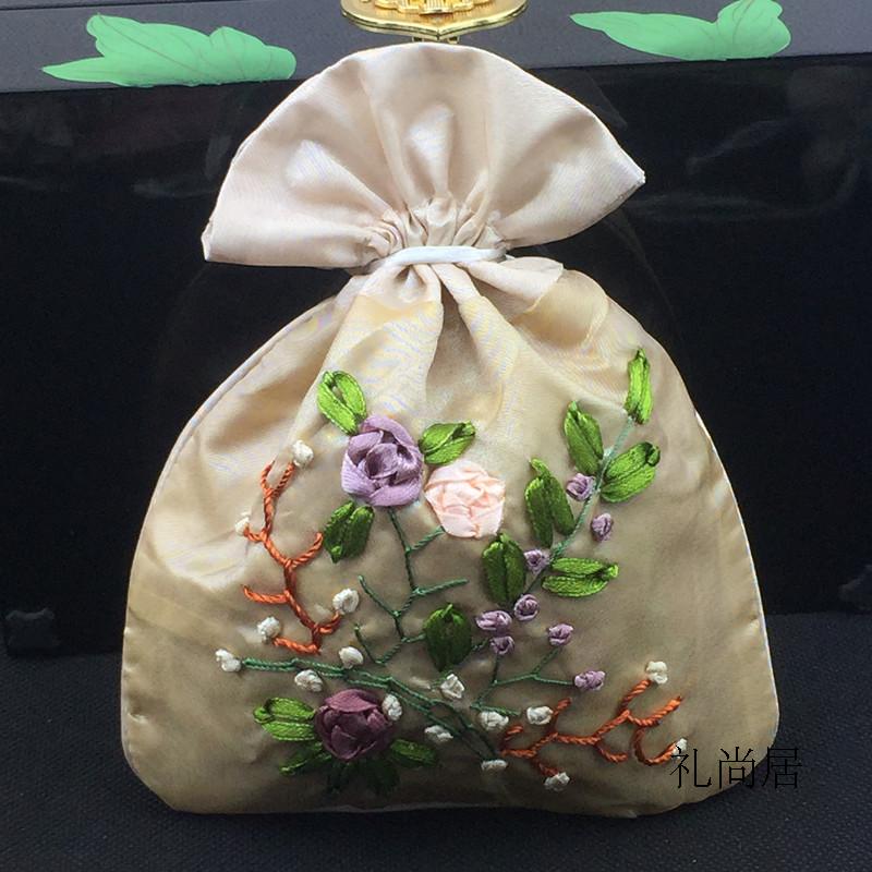 Handmade Ribbon Embroidery Large Packaging Bags for Satin Fabric Jewelry Gift Pouches Drawstring Dried flowers spices Storage bag Sachet
