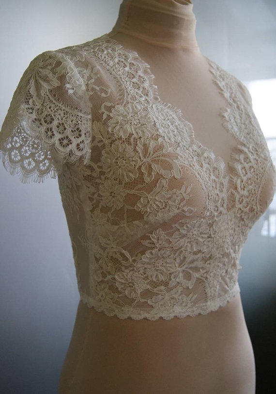 Ivory Lace Wedding Shawls With Cap Sleeves V Neck Bridal Bolero Custom Made Wedding Wraps Shrugs For Dress Cape