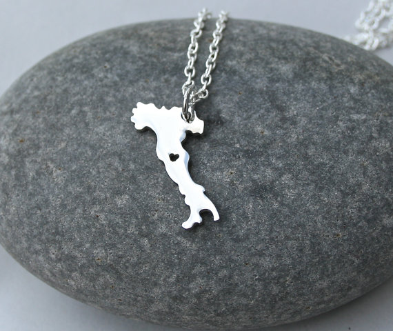 30PCS European Country Map Italy Necklace Charm Italian Italia Pride I Heart Love Capital of Italy Rome City Necklaces for Souvenir
