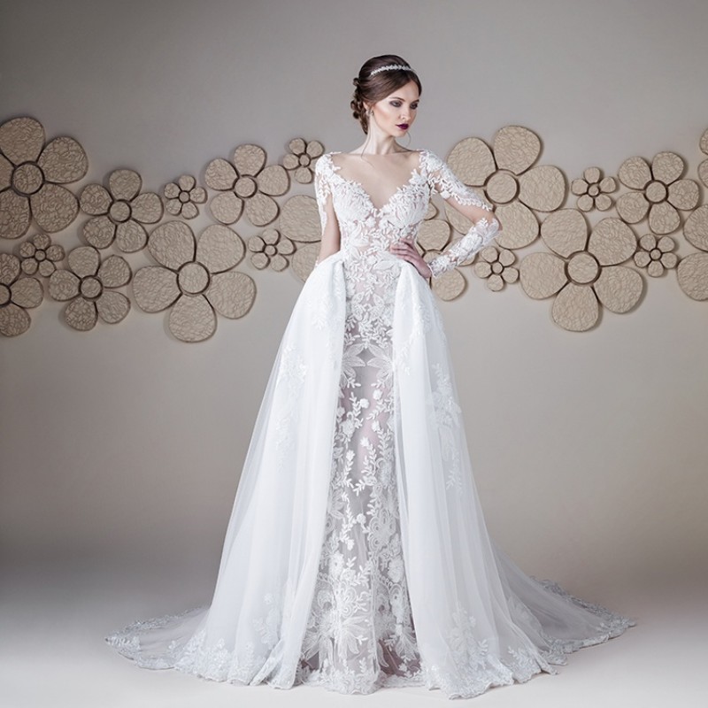 Mermiad Long Sleeve Wedding Gown Sheer Bateau Neckline Applique See-Through Backless Bridal Dress Fashion Chapel Train Organza Wedding Dress, Black
Mermiad Long Sleeve Wedding Gown Sheer Bateau Neckline Applique See-Through Backless Bridal Dress Fashion Chapel Train Organza Wedding Dress, Black