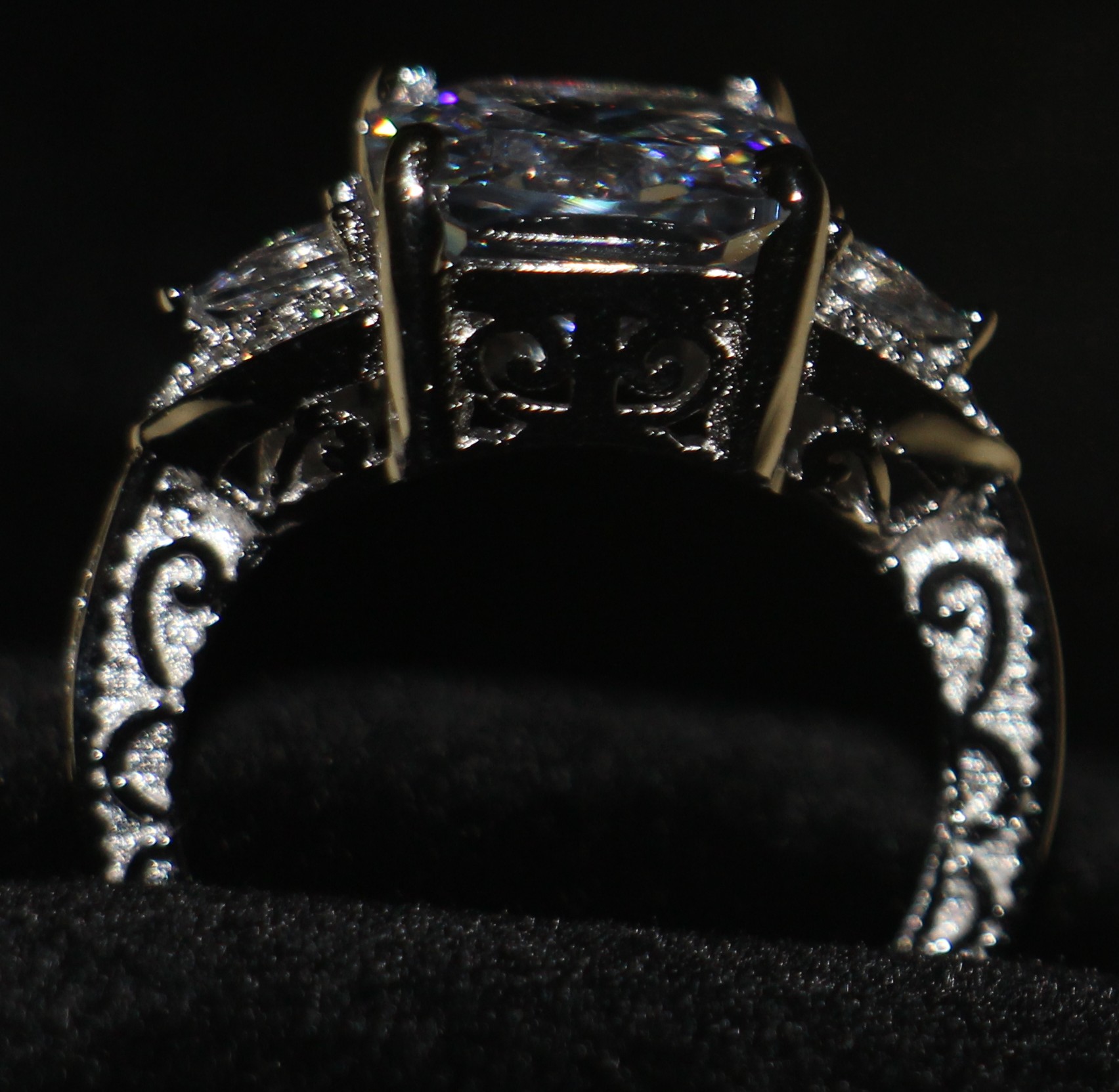 Victoria Wieck Luxury Jewelry Cushion Cut 925 Sterling Silver Three Stone White Topaz Simulated Diamond Wedding Women Band Ring Size 5-11