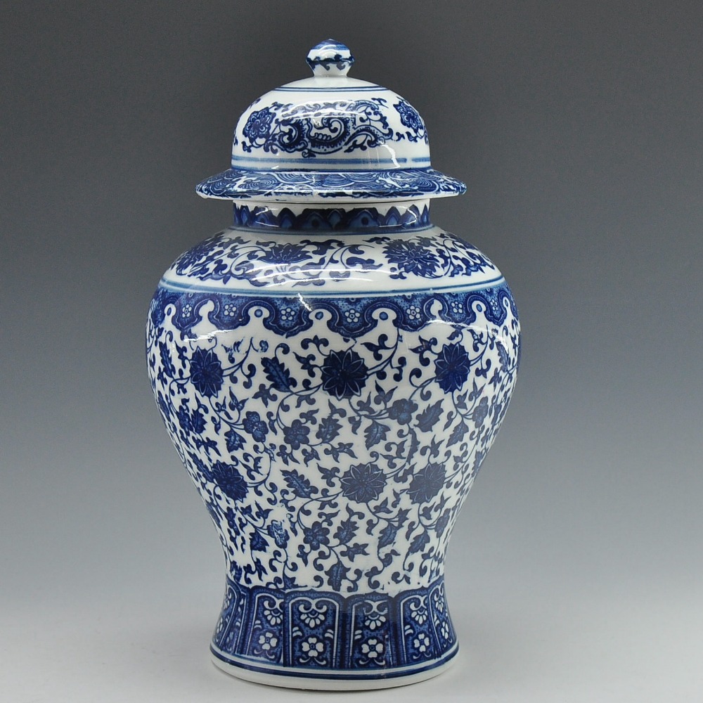 Storage bottle Chinese Antique Qing Qianlong Mark Blue And White Ceramic Porcelain Vase Ginger Jar
Storage bottle Chinese Antique Qing Qianlong Mark Blue And White Ceramic Porcelain Vase Ginger Jar