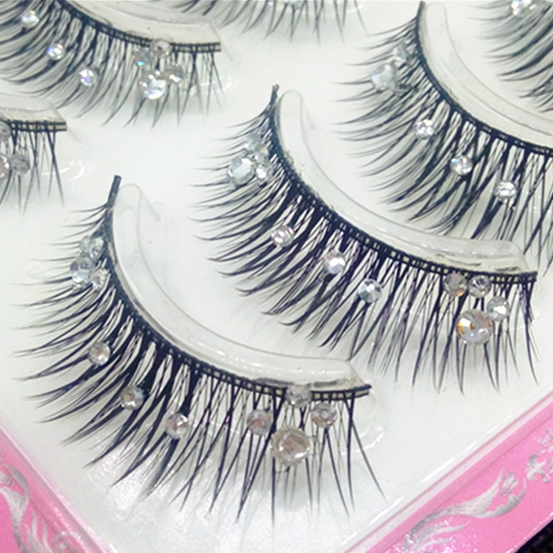 Glitter Shimmery Exaggerated False Eyelashes Thick Crossed Messy Natural Crystal False Eyelashes Latin Show Makeup Eyelashes
Glitter Shimmery Exaggerated False Eyelashes Thick Crossed Messy Natural Crystal False Eyelashes Latin Show Makeup Eyelashes