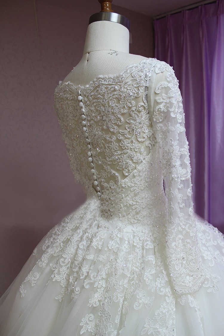 White Ivory Plus Size Wedding Dress Illusion Long Sleeve Sheer Neck Beaded Lace Applique Muslim Vestido De Noiva Ball Gown Real Photo