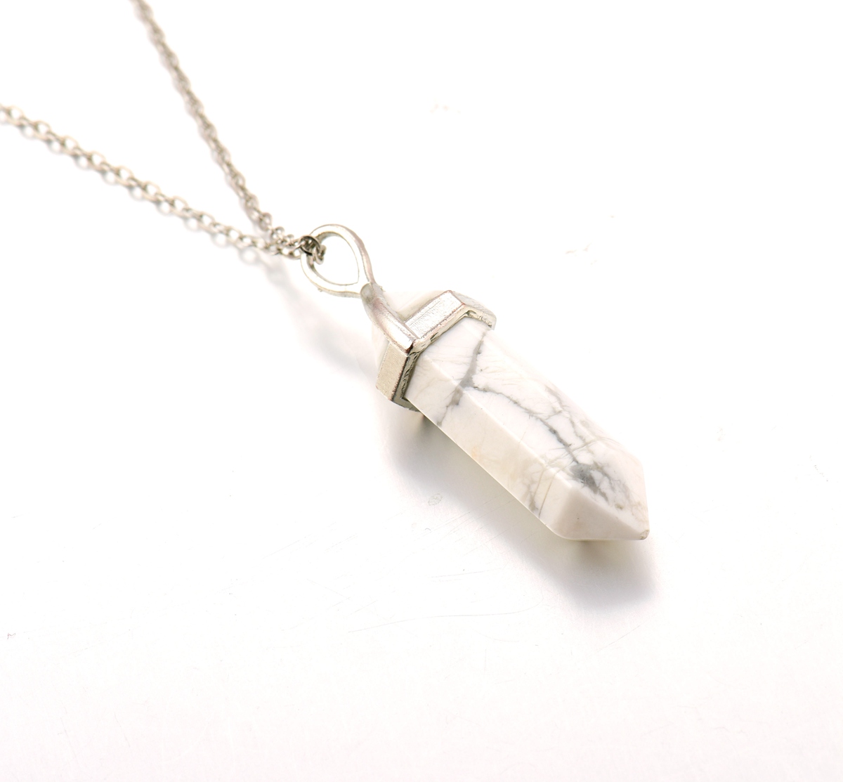 Natural Stone Bullet Shape Pendant Necklaces Chains Hexagonal Prism Chakra Reiki Crystal Jewelry for women men