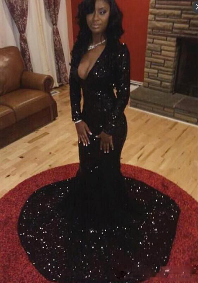 2K17 Long Sleeves Sequins Prom Dresses Bling Bling Sexy Plunging Neckline Court Train Evening Gowns Cheap Women Formal Mermaid Party Dresses