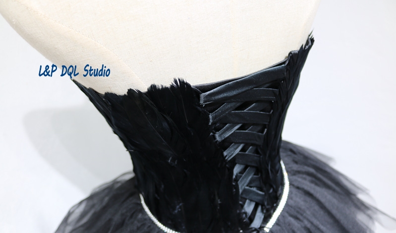 Real Pictures Prom Dress Black Feathers Ball Gown Hi Lo Evening Dresses Quinceanera Dresses High Waist with Beading Sequins